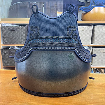 旭峰　別注　家紋入り胴ジュラシックブルー×紺反胸